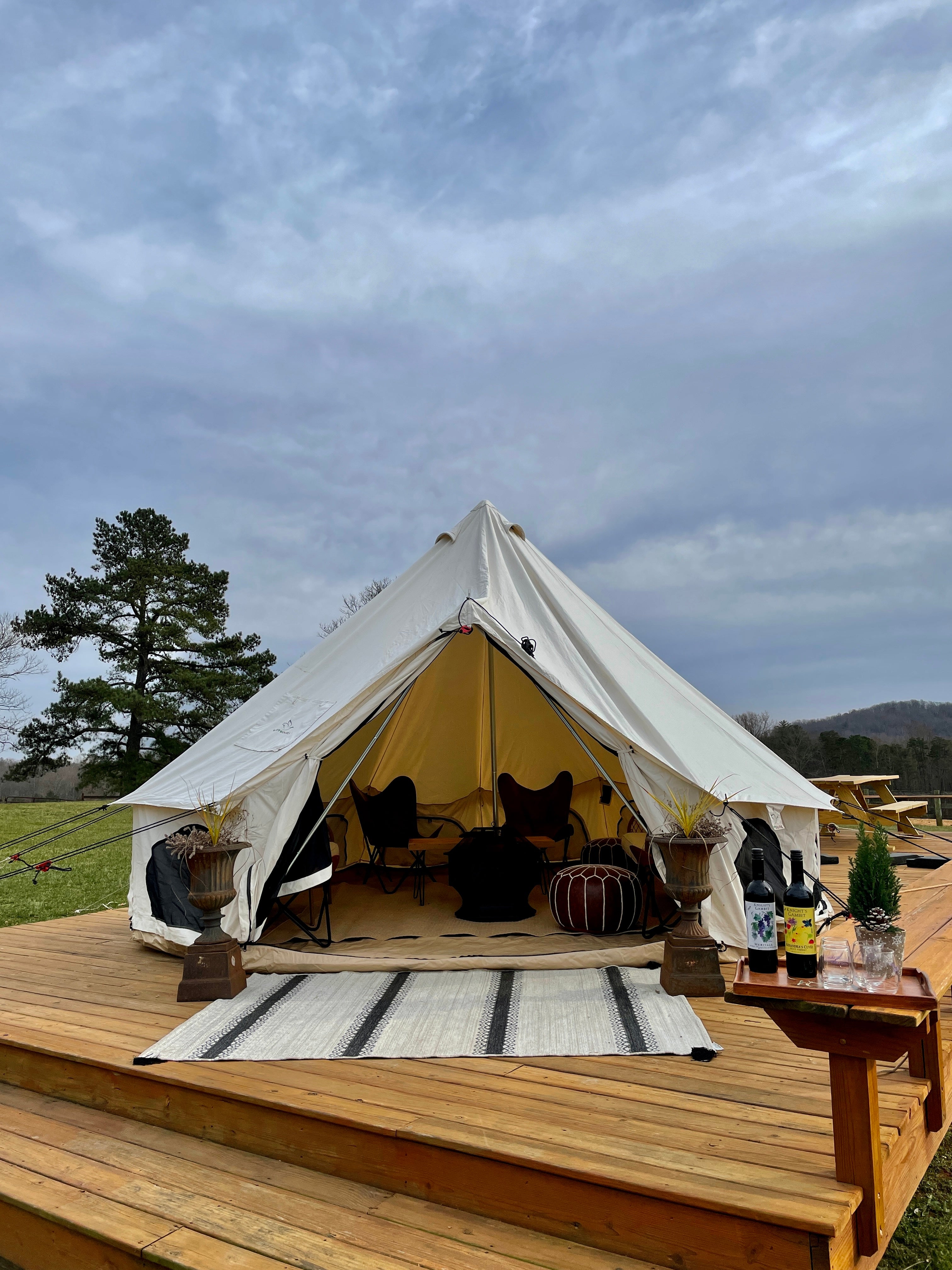 Knight tent online rental